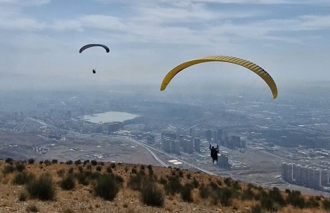 پاراگلایدر تهران